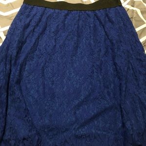 Blue lace Lularoe Lola 2x